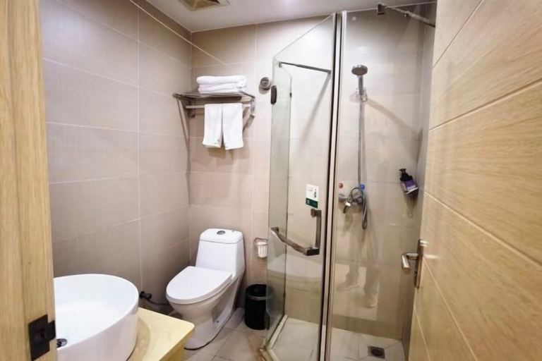Bathroom 3, Tongling Weiduo Garden Hotel, Tongling