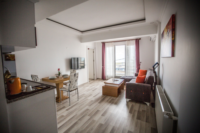 Others 5, Air Suite Hotel, Merkez