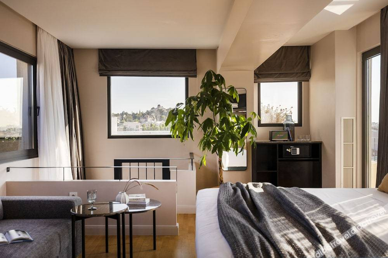 Bedroom 2, L'Avventura Athens, Attica