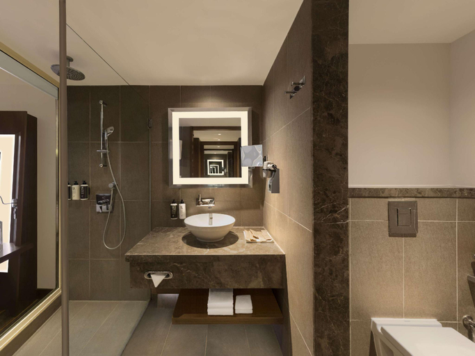 Bathroom 8