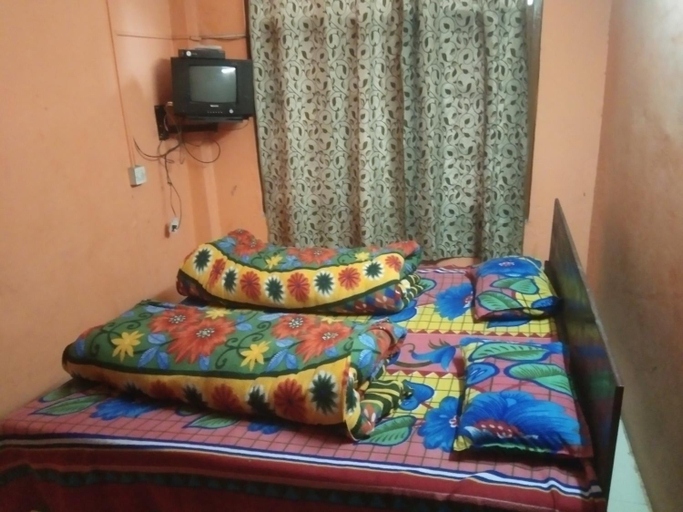 Bedroom 2, Sharma Guest House, Kangra