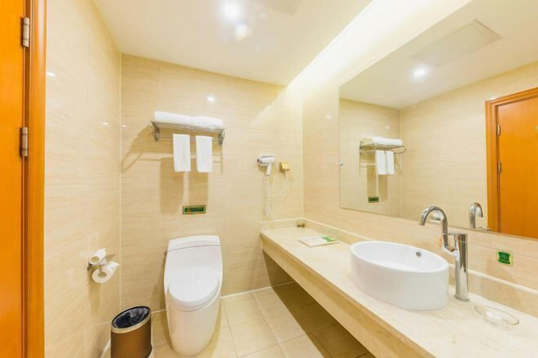 Bathroom 4, Vienna Hotel (Hohhot Zhaojun Road), Hohhot