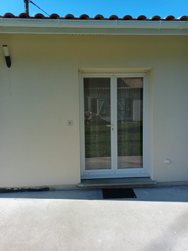 Others 3, LA MAISON CACHEE-BA, Gironde
