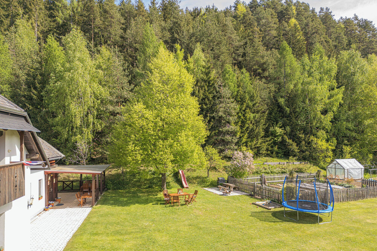 Outdoor dining 5, Eco Farm Mikl Pine Tree Apartment, Prevalje