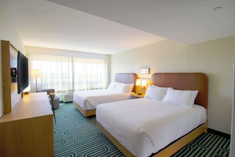 Bedroom 2, DoubleTree by Hilton Clarksville Riverview, Montgomery