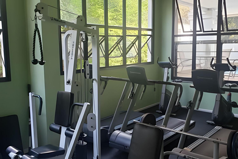 Others 5, Apartamentos em Laranjeiras: Seu Refugio Urbano com Piscina e Academia, Rio de Janeiro