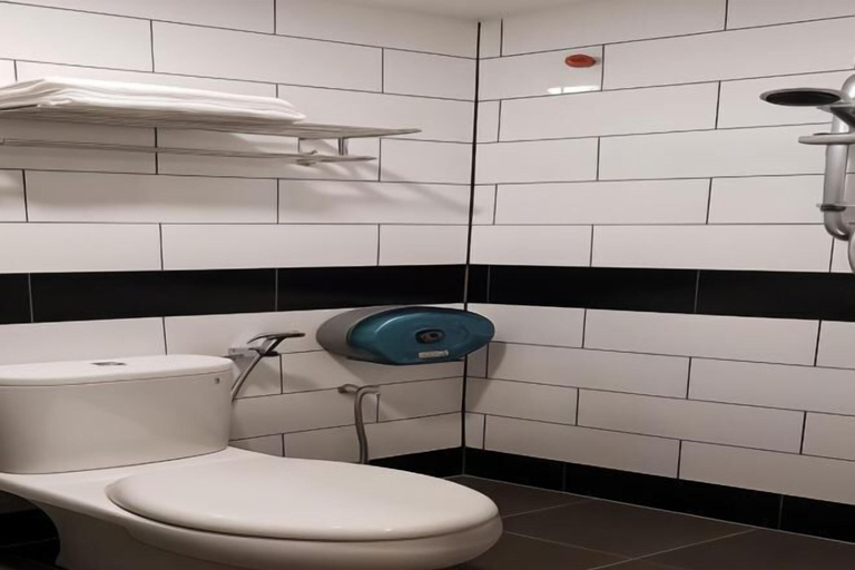 Bathroom 7