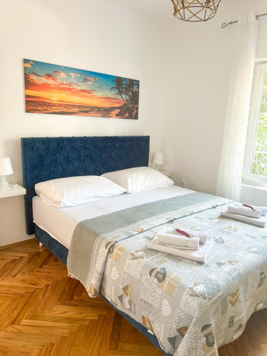 2, Rise of Olympus apartmani, Zadar