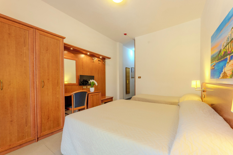 Bedroom 5, Paglianza, Foggia