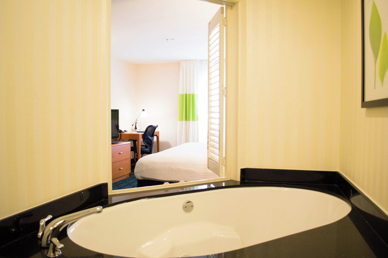 Bathroom 5, Fairfield Inn & Suites San Antonio North - Stone Oak, Bexar