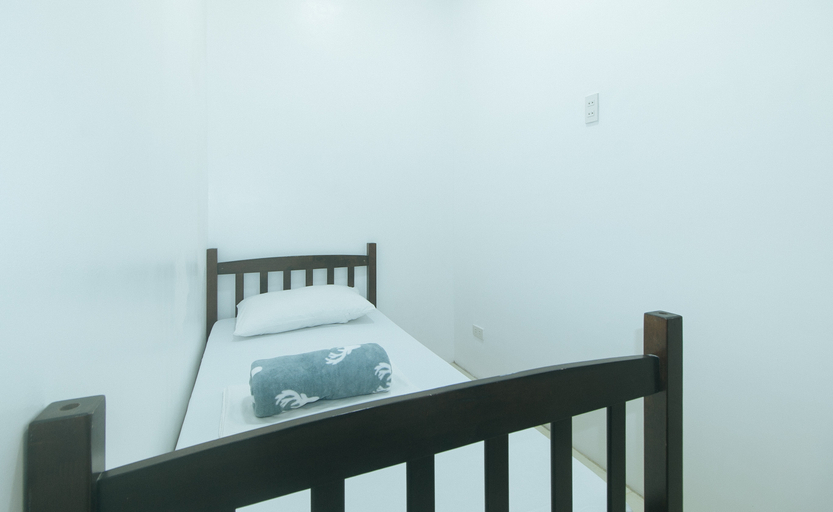 Bedroom 3, Stay Manila Hotel by RedDoorz, Manila City