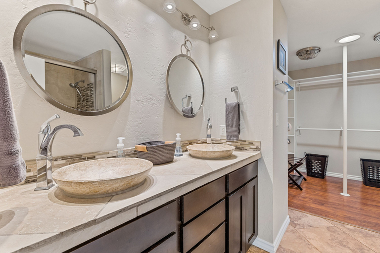 Bathroom 4, Spacious Canyon Peak Pine View Home Game Room Hot Tub, Coconino