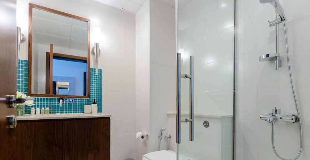 Bathroom 4, Large waterfront property palm, Dubai