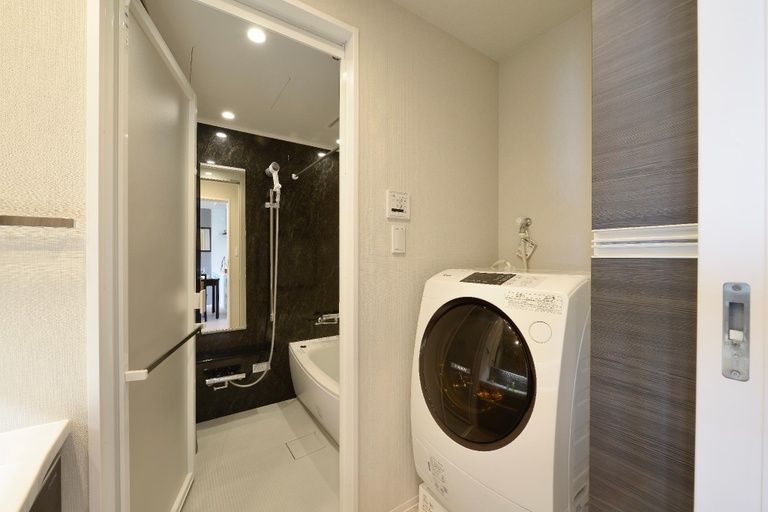Bathroom 3, Branchera naha akebono premist 1304, Naha
