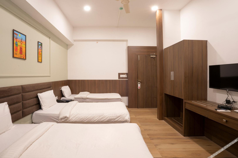 Bedroom 2, HOTEL BRG BUDGET STAY, Narmada