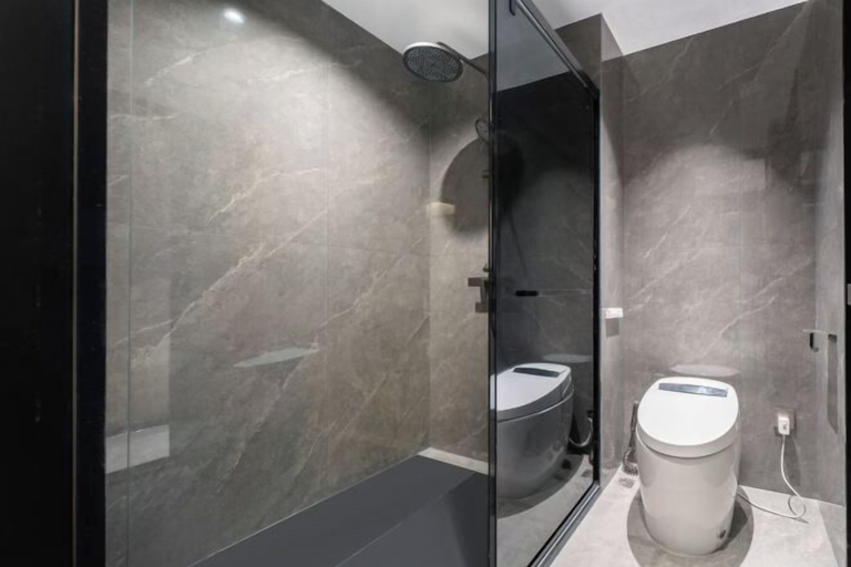 Bathroom 3, Mingzhu Holiday Hotel, Lishui