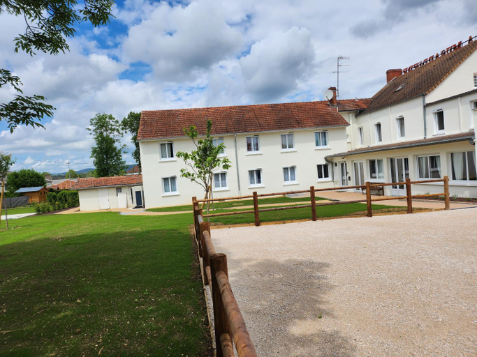 Exterior & Views 1, Auberge la musardiere, Saône-et-Loire