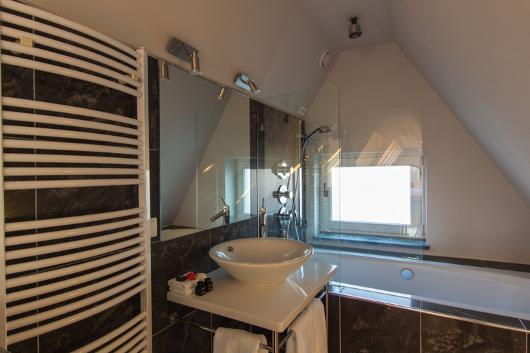 Bathroom 3, Villa Pica Paca, Gdańsk City