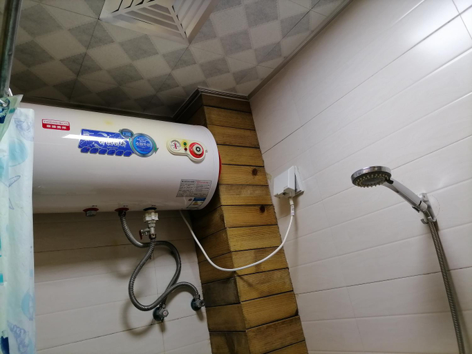 Bathroom 3, 斗之南青年旅社, Guilin