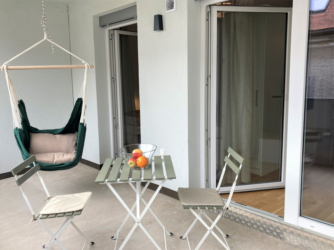 Others 5, Reload by BestChoice - Parking - Self Check-in, Graz