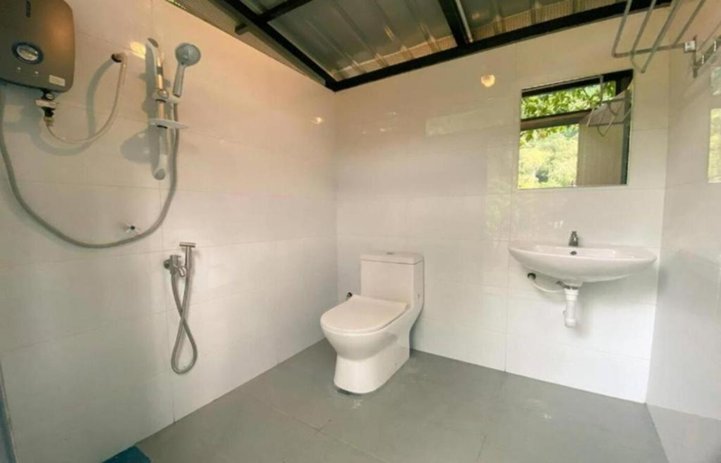 Bathroom 3, Tingkat Valley, Kinta
