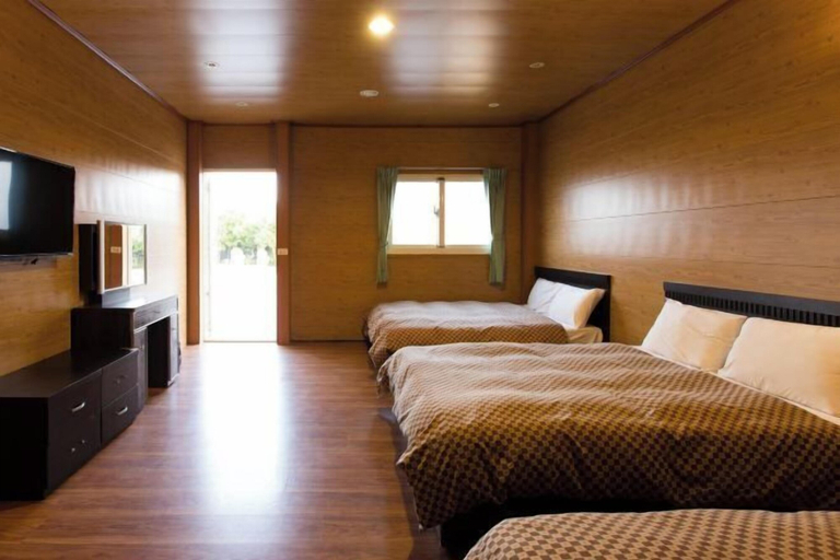 Bedroom 4, Kentting Dajenshan Chalet, Pingtung