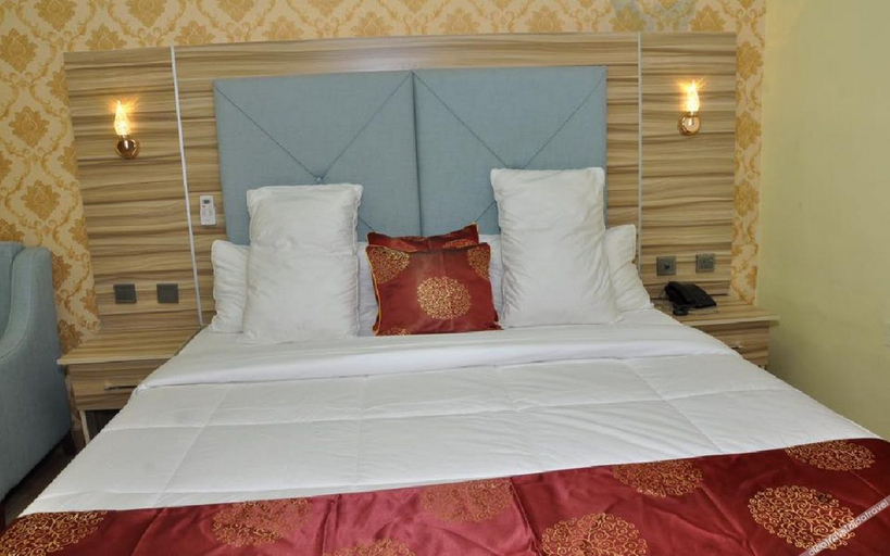 Bedroom 2, Mozida Suites, Ungogo
