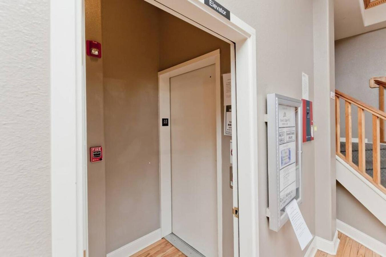 Others 5, Downtown Modern Condo Inside the Historic St Regis, Mesa
