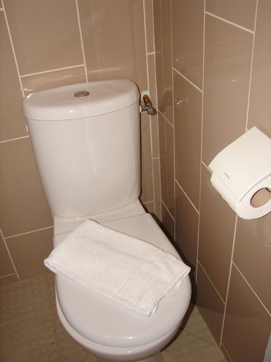 Bathroom 4, Budget Hotel - Melun Sud Dammarie Les Lys, Seine-et-Marne