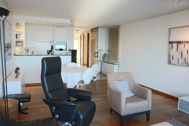 Others 4, Sea View Family Apartment, West-Vlaanderen