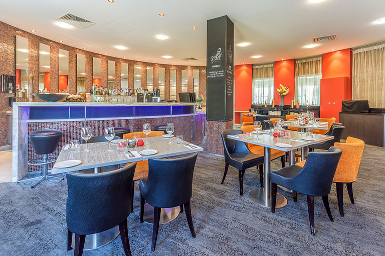 Food & Drinks, Bunbury Hotel Koombana Bay, Bunbury