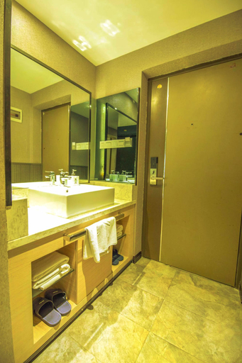 Bathroom 3, Neat Hotel, Chongqing