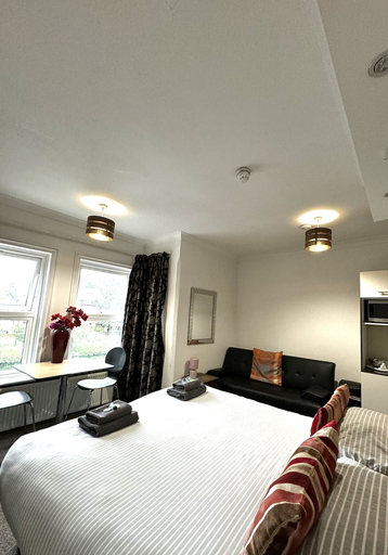 Bedroom 2, Riverside Hotel Bed and Breakfast, Norfolk