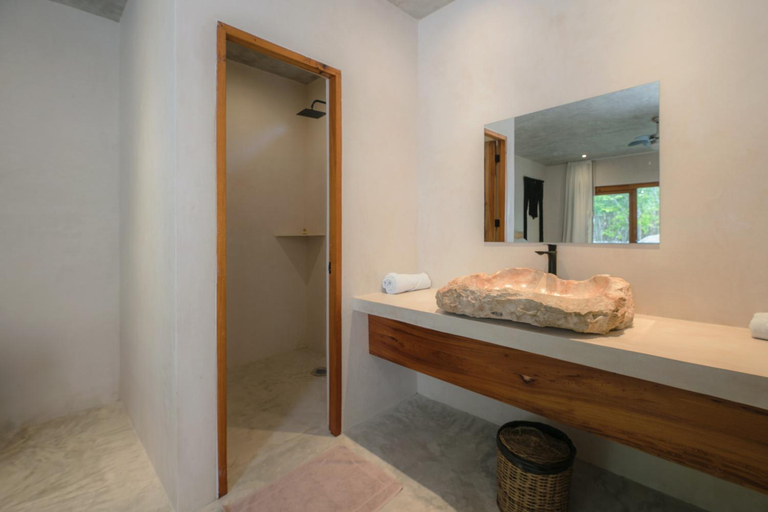 Bathroom 3, Aldea Balam, Cozumel