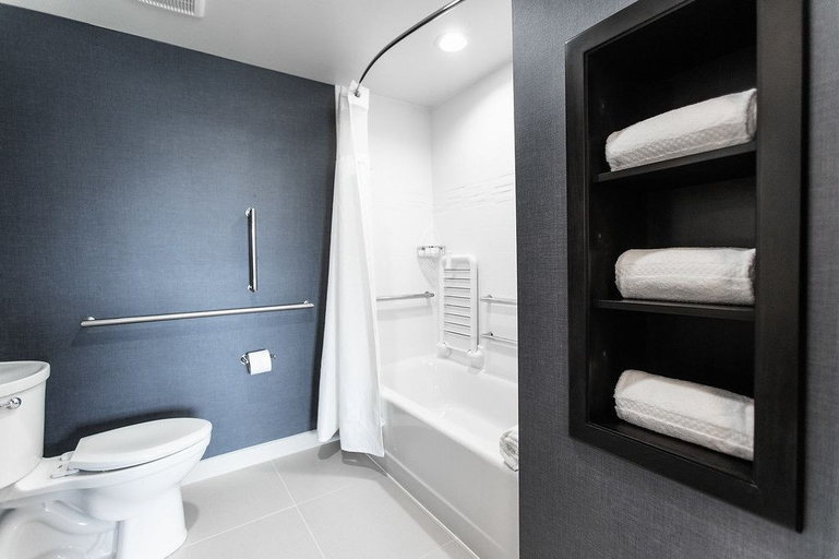 Bathroom 4, Residence Inn by Marriott Tulsa Midtown, Tulsa