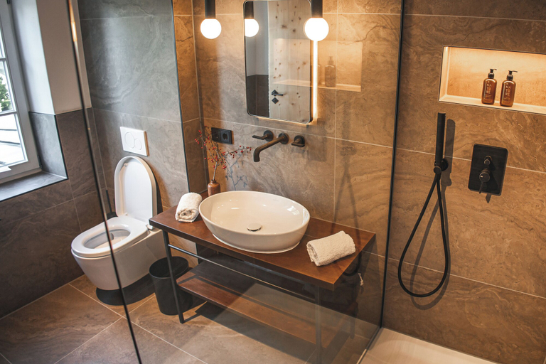 Bathroom 5, Suiten Zantl, Bad Tölz-Wolfratshausen