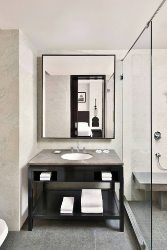 Bathroom 5, Jaisalmer Marriott Resort & Spa, Jaisalmer
