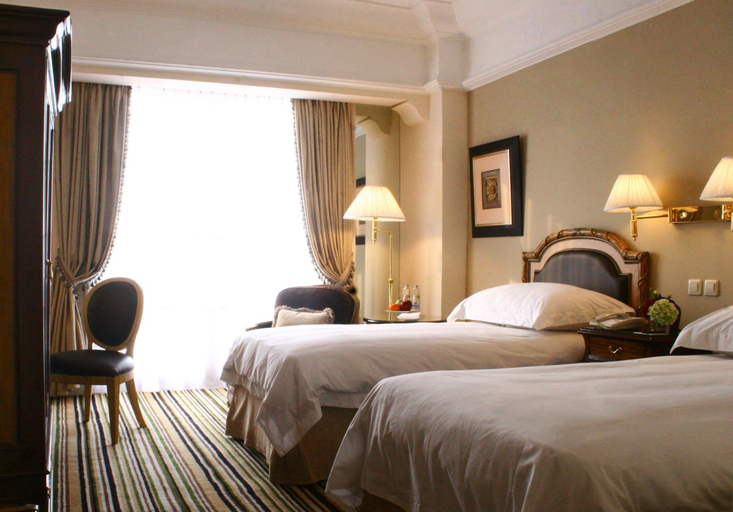 Bedroom 8