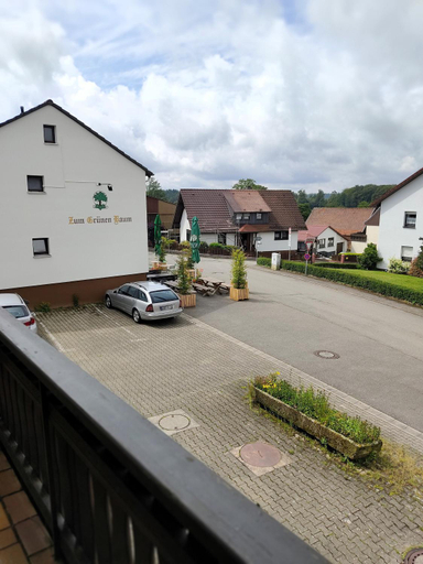 Others 3, Grunvogels Landgasthof zum Grunen Baum, Odenwaldkreis