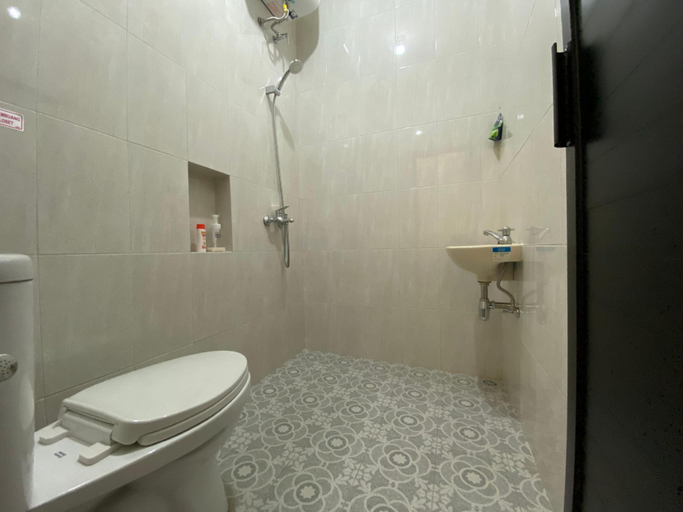Bathroom 1