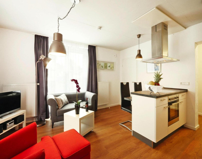 Others 3, Apartment in Lissendorf With Garden Oasis, Vulkaneifel