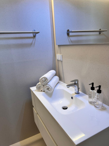 Bathroom 3, TallinnHousing Old Town Elegance Vana-Viru, Tallinn