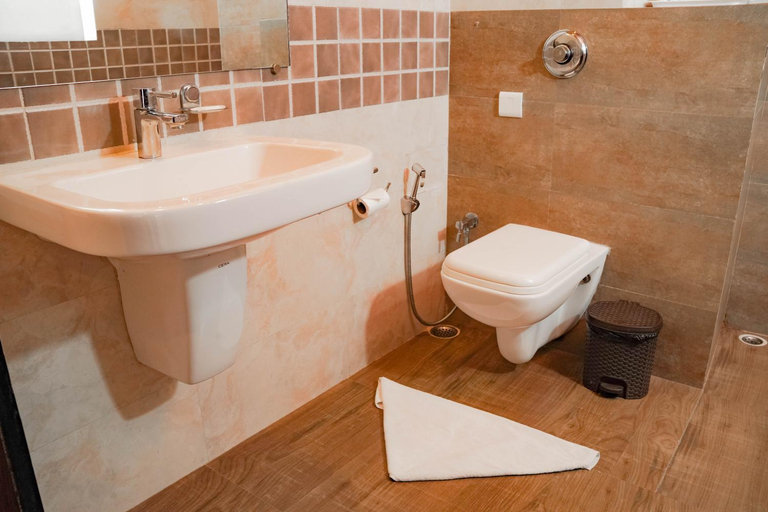 Bathroom 11