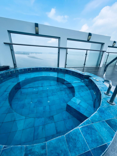 Others 3, Suite Riverfront Puerto Santa Ana, Guayaquil
