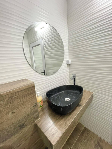 Bathroom 2, Nesi apartment, Priština