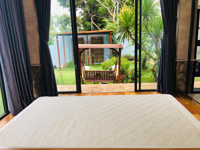 Bedroom 2, The Stay Home Pleiku, Pleiku