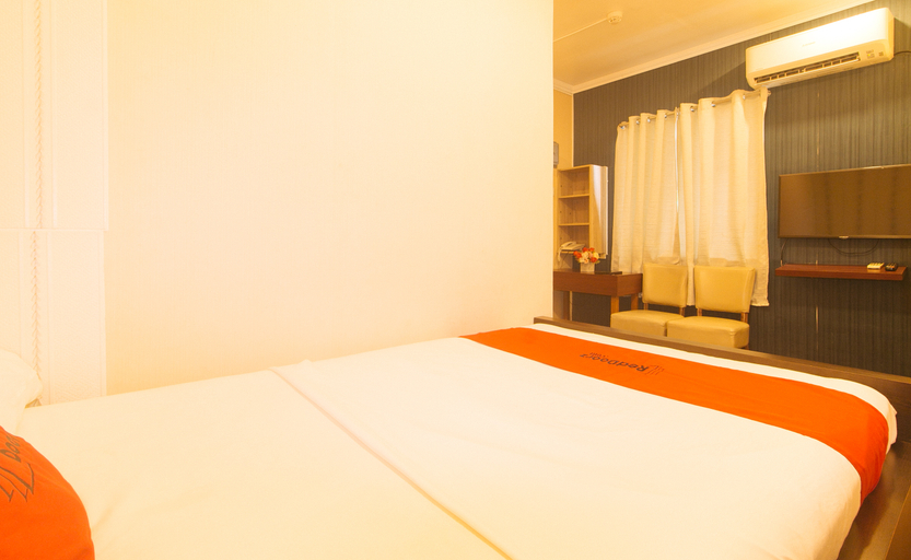 Bedroom 8