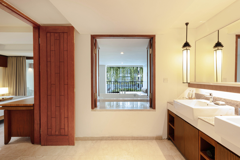 Bathroom 8