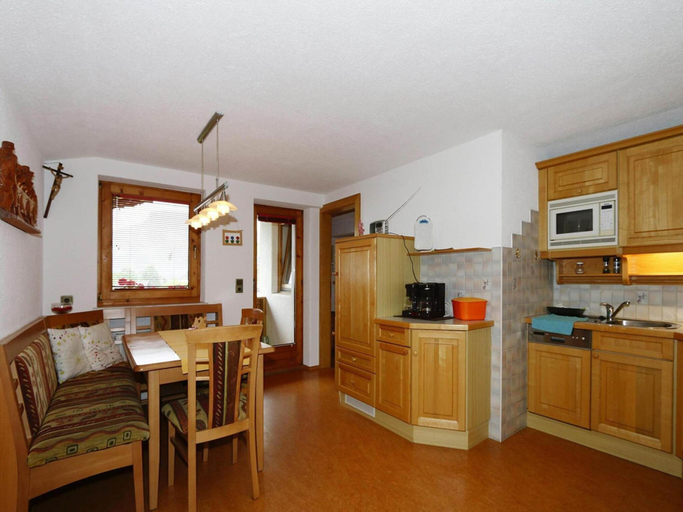 Others 5, Apartment in Zillertal near Horbergbahn, Schwaz