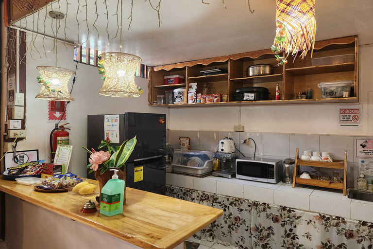 Food & Drinks, Balai Vivencio Hostel, Puerto Princesa City